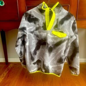 Patagonia kid large 12-14 pullover